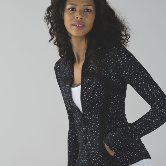 lululemon athletica Jackets & Blazers - Lululemon Define Jacket Butterfly Texture Mink Berry Black